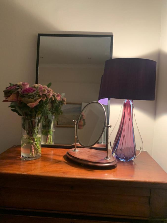Apartamento Charming And Full Of Character Londres Exterior foto