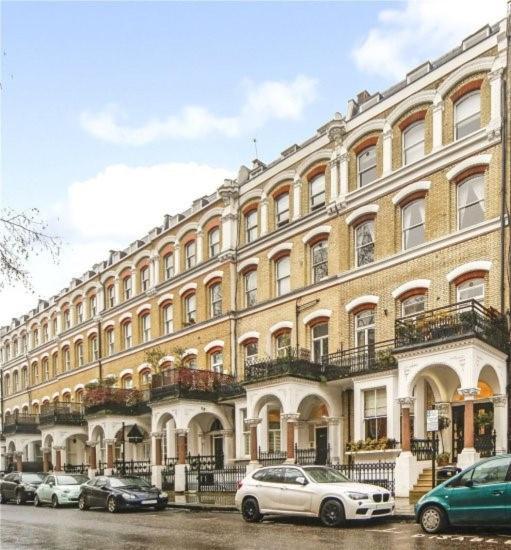 Apartamento Charming And Full Of Character Londres Exterior foto