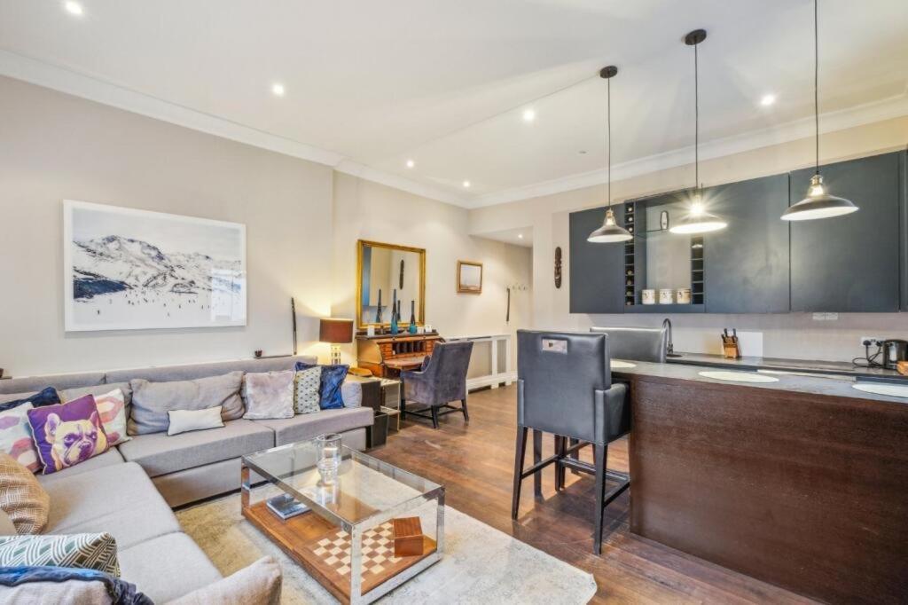 Apartamento Charming And Full Of Character Londres Exterior foto